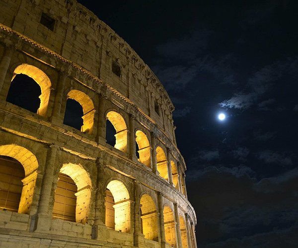Read more about the article 14 of the best cities to visit this April