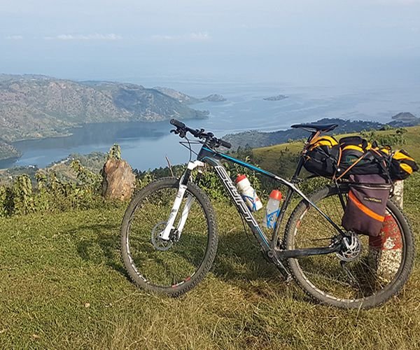 Read more about the article The best places for biking and hiking in Rwanda