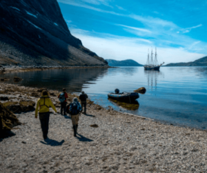 Read more about the article 10 great reasons to cruise to Greenland