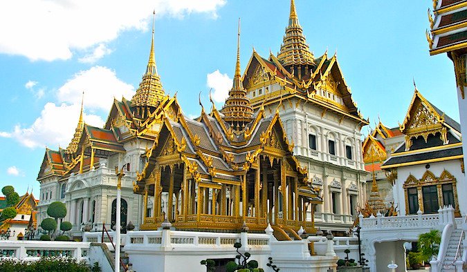 Read more about the article What to Do and See in Bangkok: A 4 Day Itinerary
