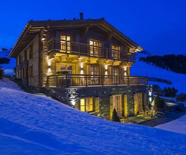 You are currently viewing The World Ski Awards Best Ski Chalets