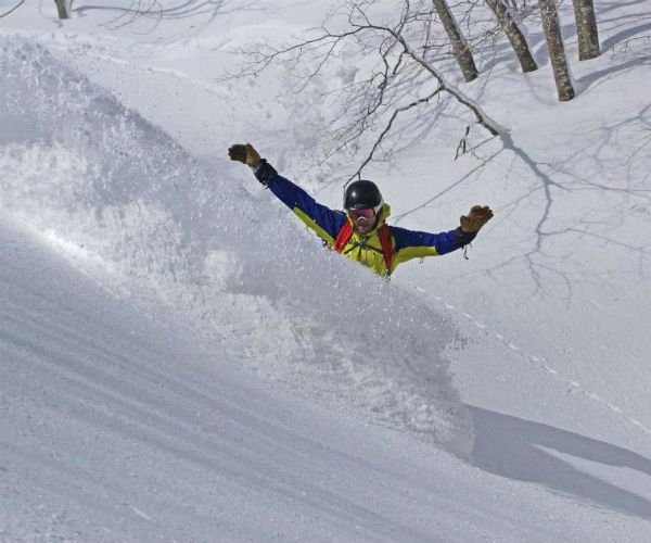 Read more about the article 6 things to know about skiing in Japan