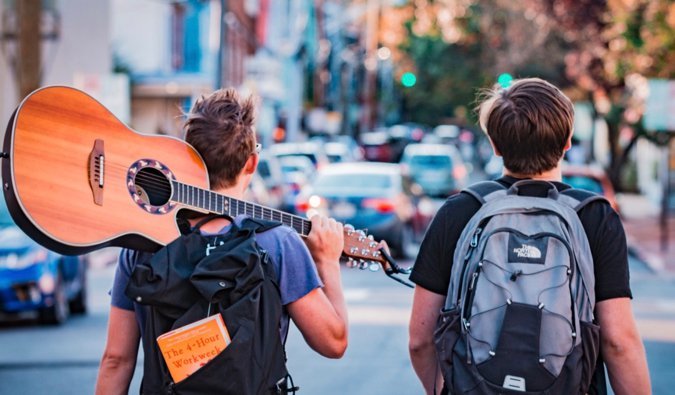 Read more about the article 47 Signs You Might Be a Backpacker