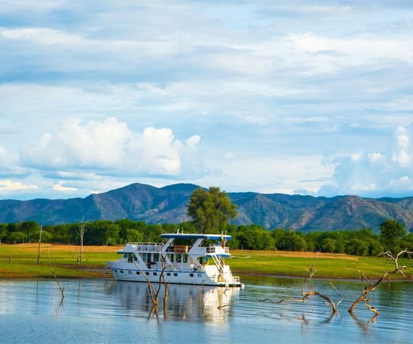 Read more about the article Extraordinary experiences to try in Zimbabwe
