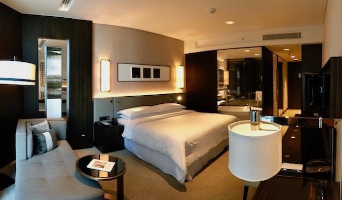 Read more about the article Tips on how to Discover Low-cost Lodge Rooms: Lodge Reserving Websites To Use And Keep away from