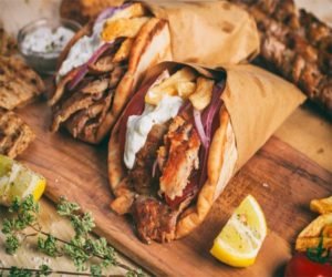 Read more about the article What to order at a Greek taverna
